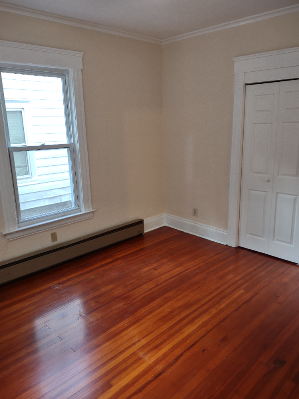 304 Hall Ave #2 - Photo 4 of 12