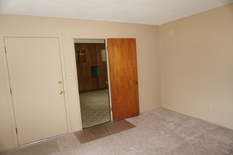 2802 Auburn St - Photo 3 of 24