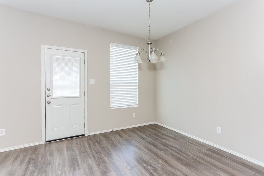 1724 Gayla Creek Dr - Photo 6 of 16