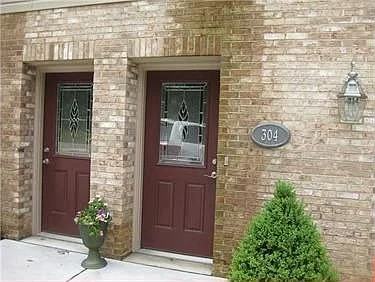 304 Georgetown Rd - Photo 2 of 18