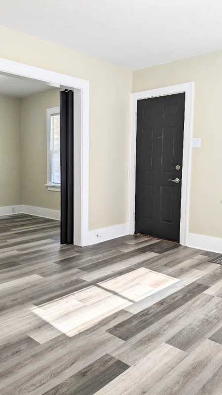 601 S 31st St - Photo 7 of 12