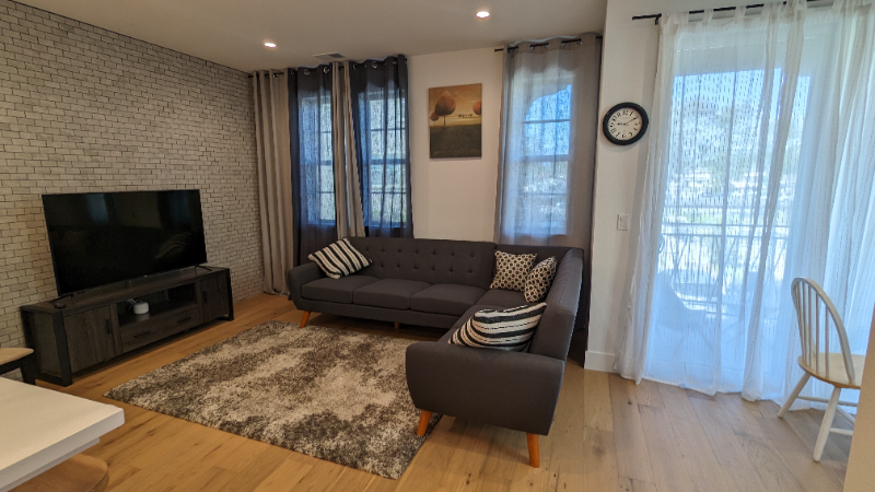 1343 W Middlefield Rd #R1 - Photo 3 of 15