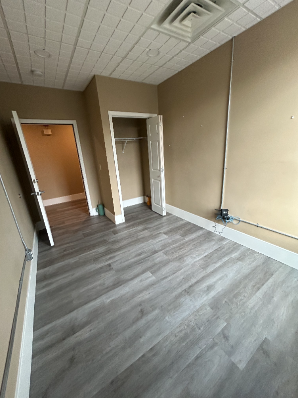 12 2nd St Ne #6 - Photo 4 of 13