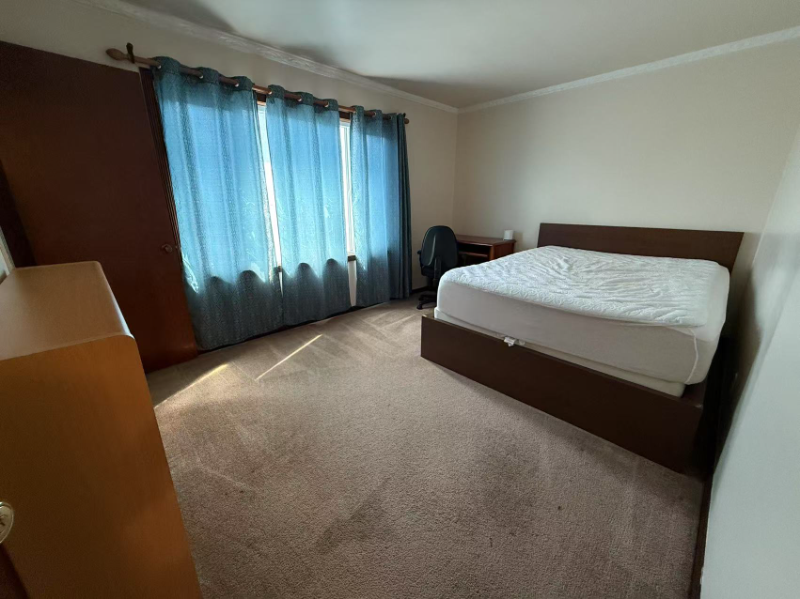 207 Anita Dr - Photo 2 of 9