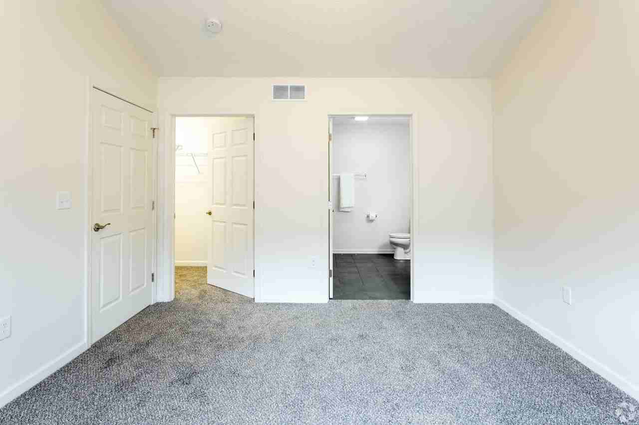 182 Redon Cir - Photo 6 of 10