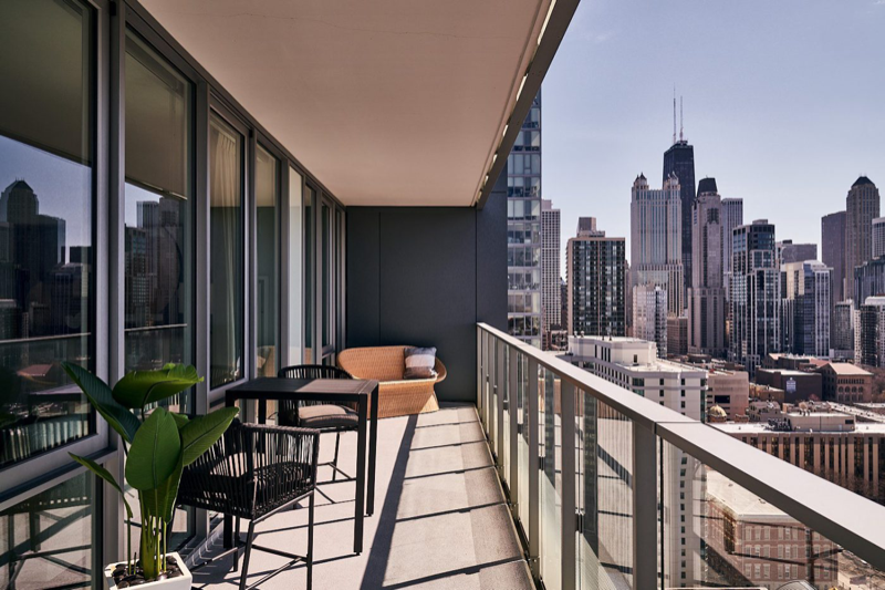 363 W Hill St - Photo 6 of 10
