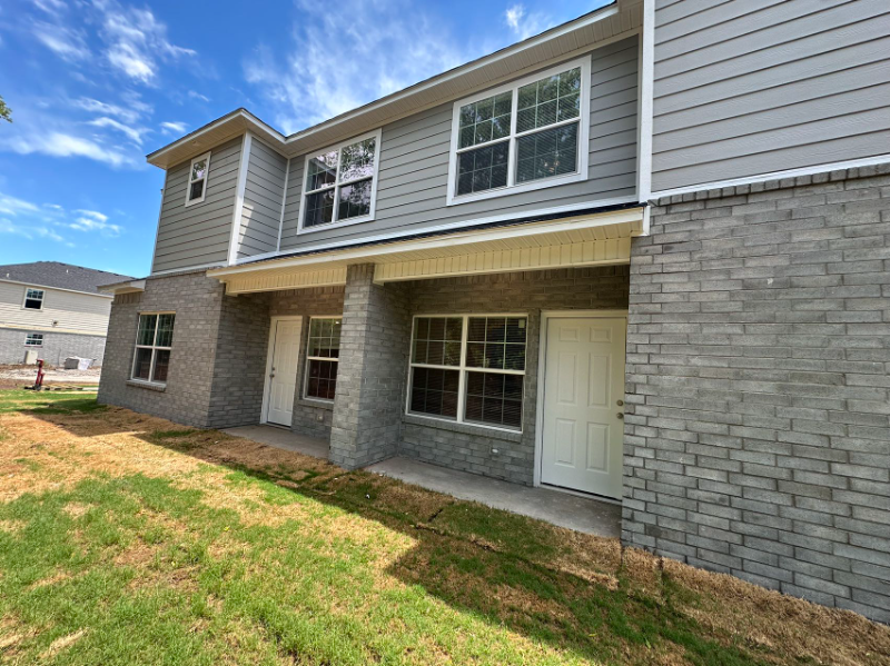 987 S Benchmark Ln #1 - Photo 2 of 17