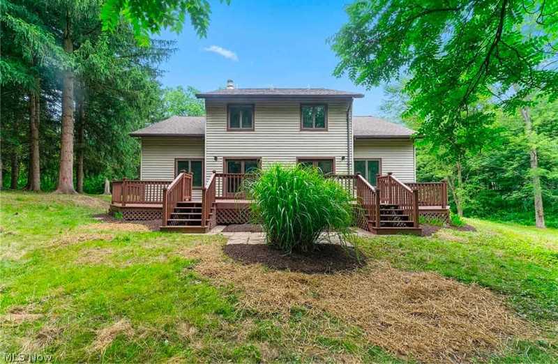 6881 Chestnut Ridge Rd #A - Photo 2 of 19