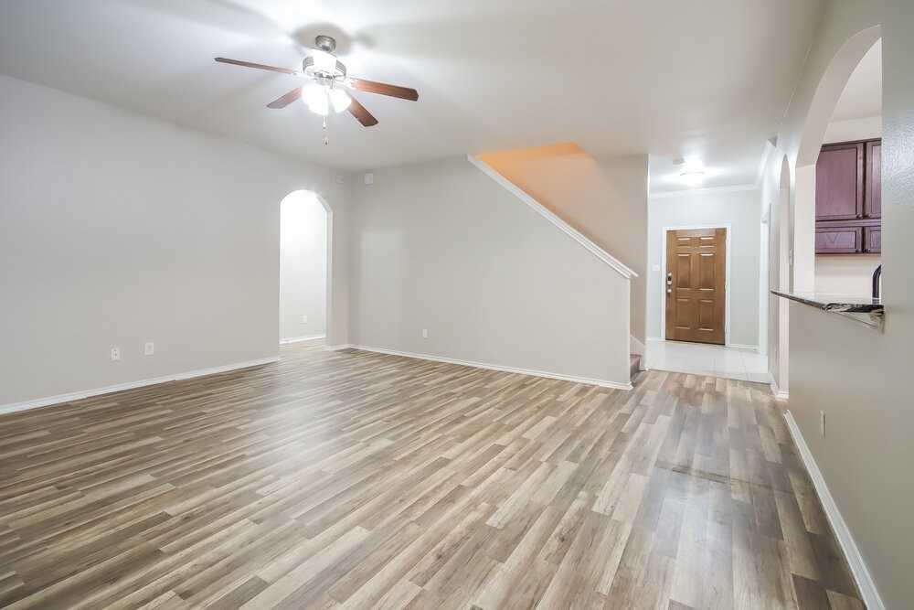 119 Chamblin Dr - Photo 5 of 17