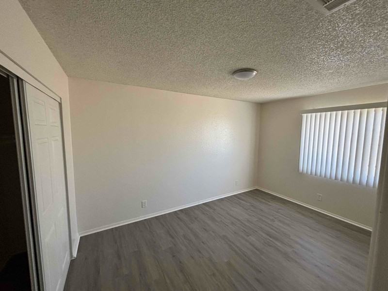 509 E Avenue Q1 #4 - Photo 4 of 13