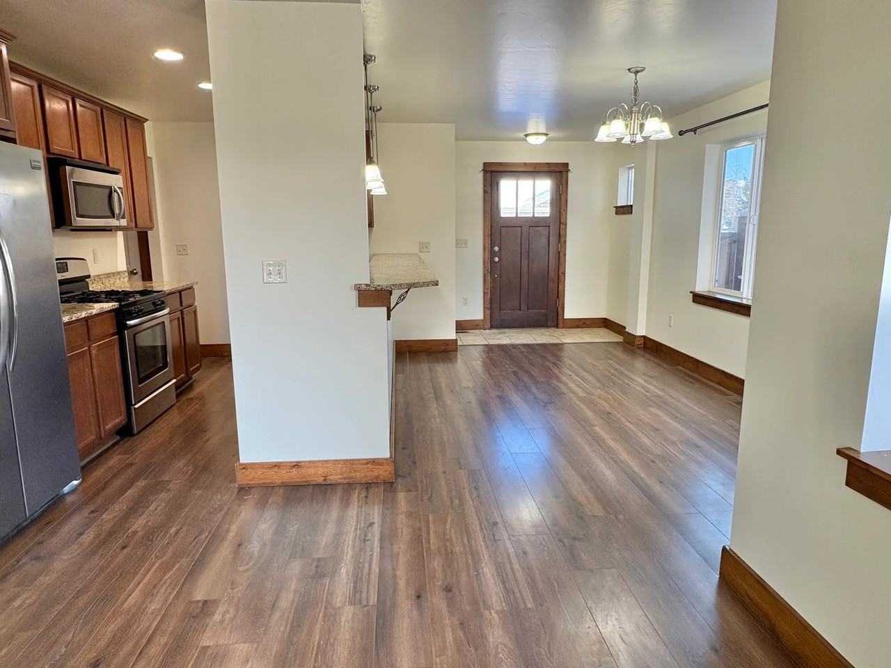 1623 Tempest Ct - Photo 4 of 23