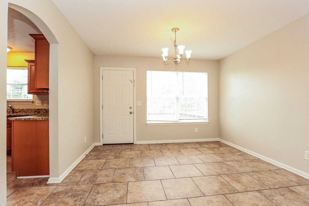 1104 Harmony Ln - Photo 6 of 17