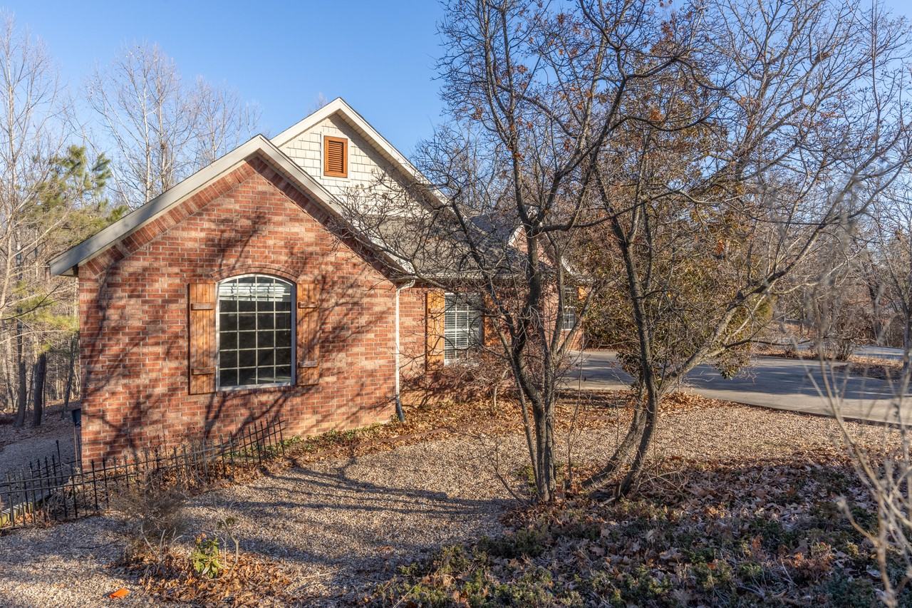 1 Winchester Ln - Photo 4 of 20