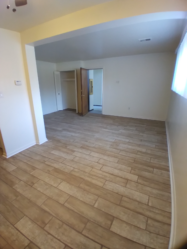 3300 Kenmore Rd #102 - Photo 3 of 8