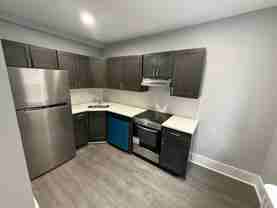 215 W Walnut Ln #B02 - Photo 1 of 1