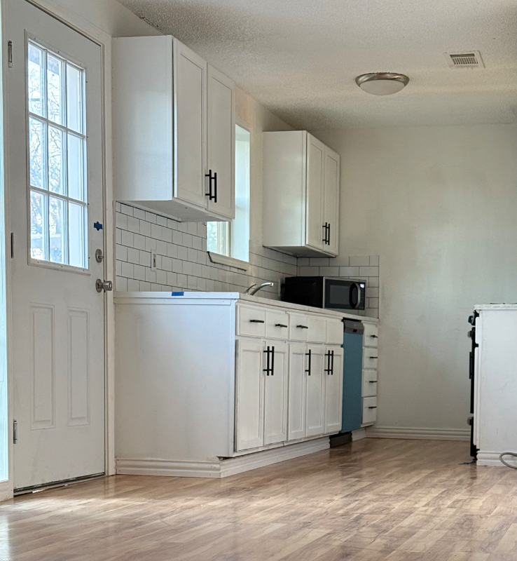 2702 S Fielder Rd - Photo 3 of 12