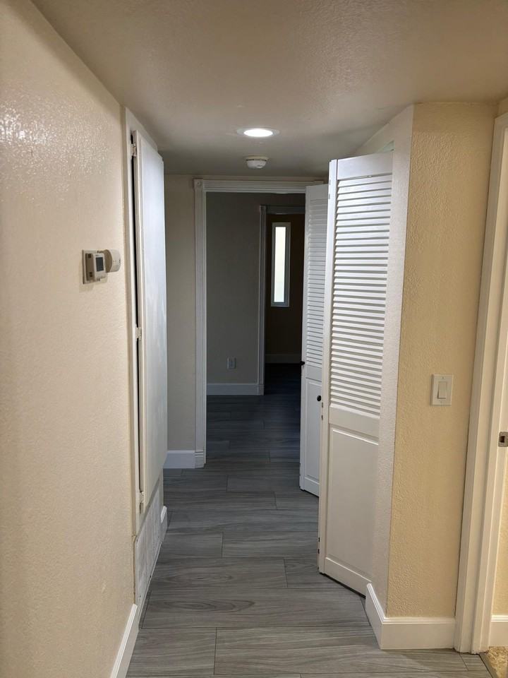 1727 Melrose Ave #35 - Photo 6 of 15