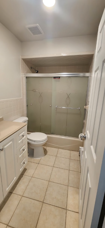 219 Roosevelt St #3 - Photo 5 of 9