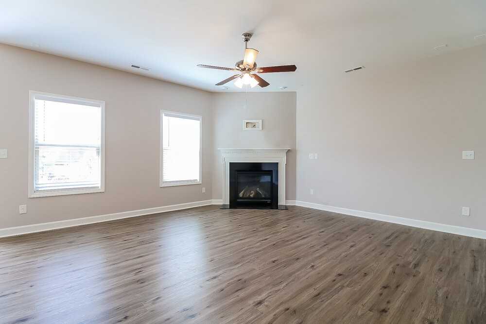 508 Mccarthy Dr - Photo 4 of 17
