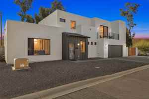 featured image of 1923 E Monterey Way