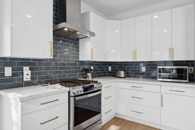 1923 E Monterey Way - Photo 7 of 20