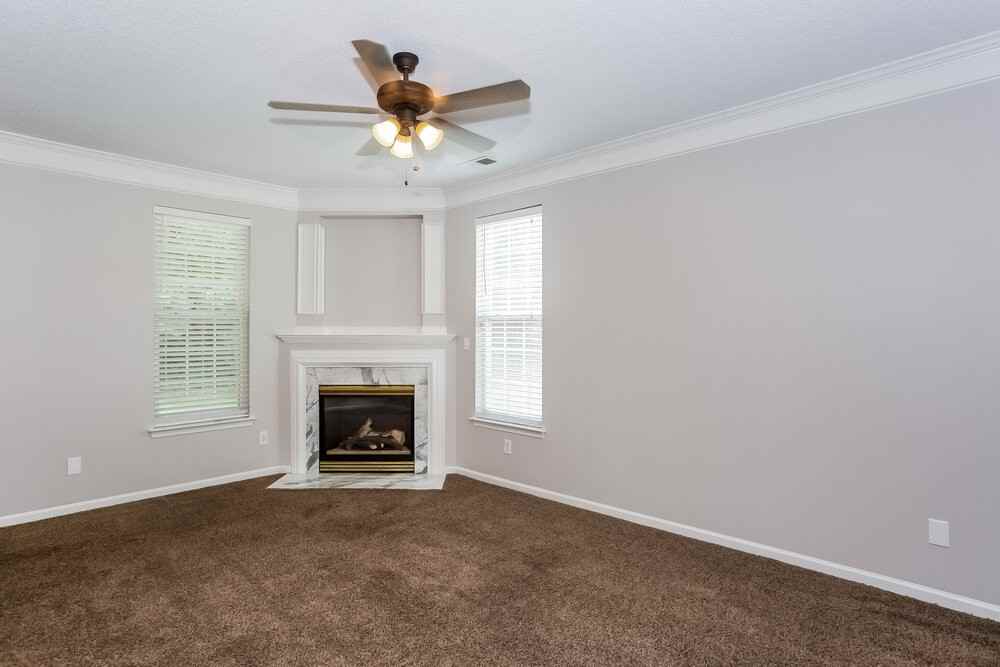 7530 Wilkins Terrace Dr - Photo 4 of 15