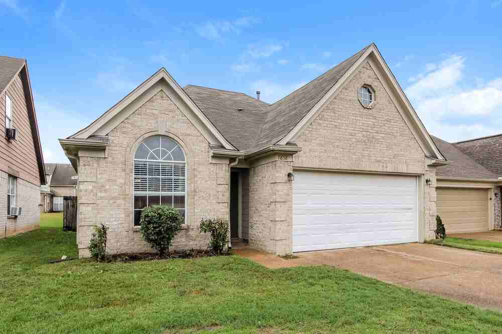 7858 Fallstone Rd - Photo 3 of 16