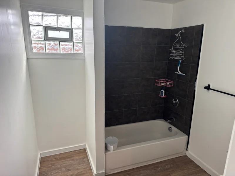 141 Vandalia St - Photo 5 of 11