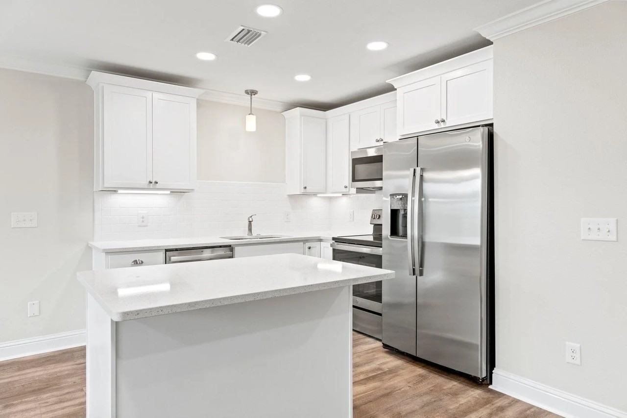 4288 Ida Coon Cir #4 - Photo 3 of 16