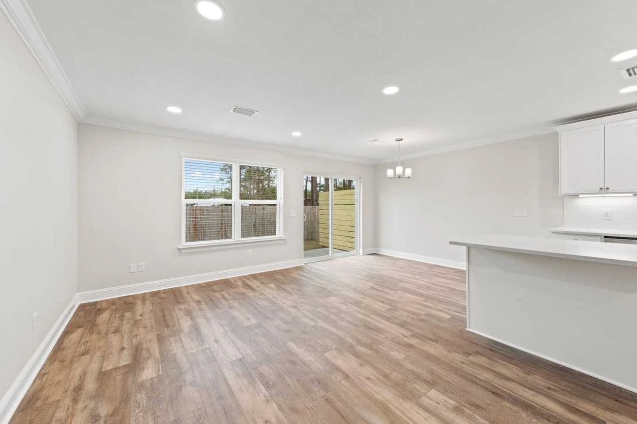 4288 Ida Coon Cir #4 - Photo 5 of 16