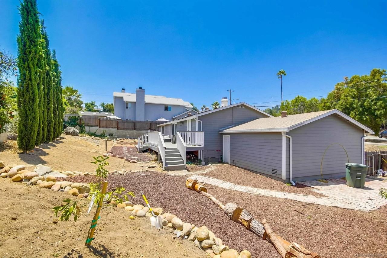 3419 S Barcelona St - Photo 7 of 8