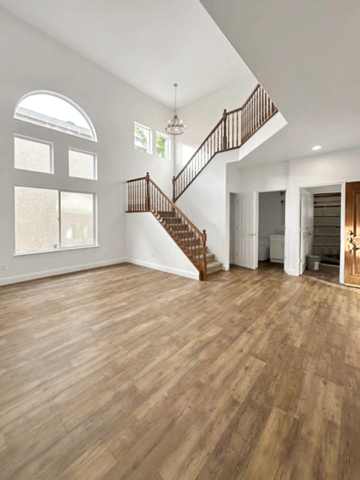 5362 Delta Dr - Photo 3 of 17