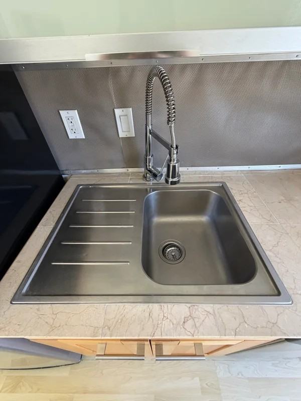 74 N San Marino Ave - Photo 5 of 15