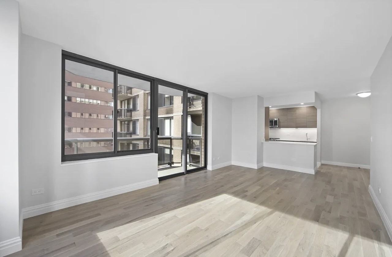 W 48th St #11R - Photo 3 of 12