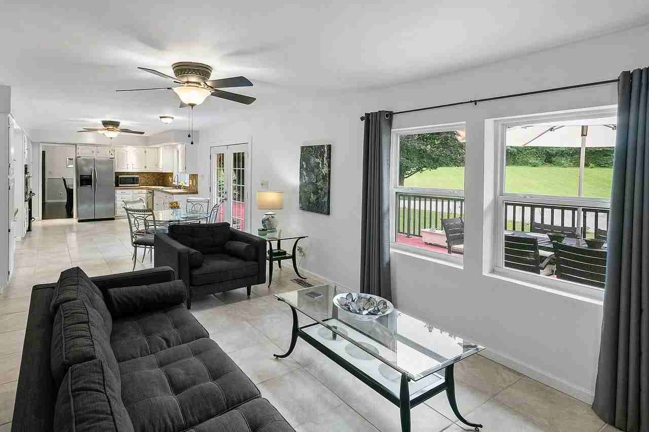 5267 Fountain Head Ln #2 - Photo 4 of 8