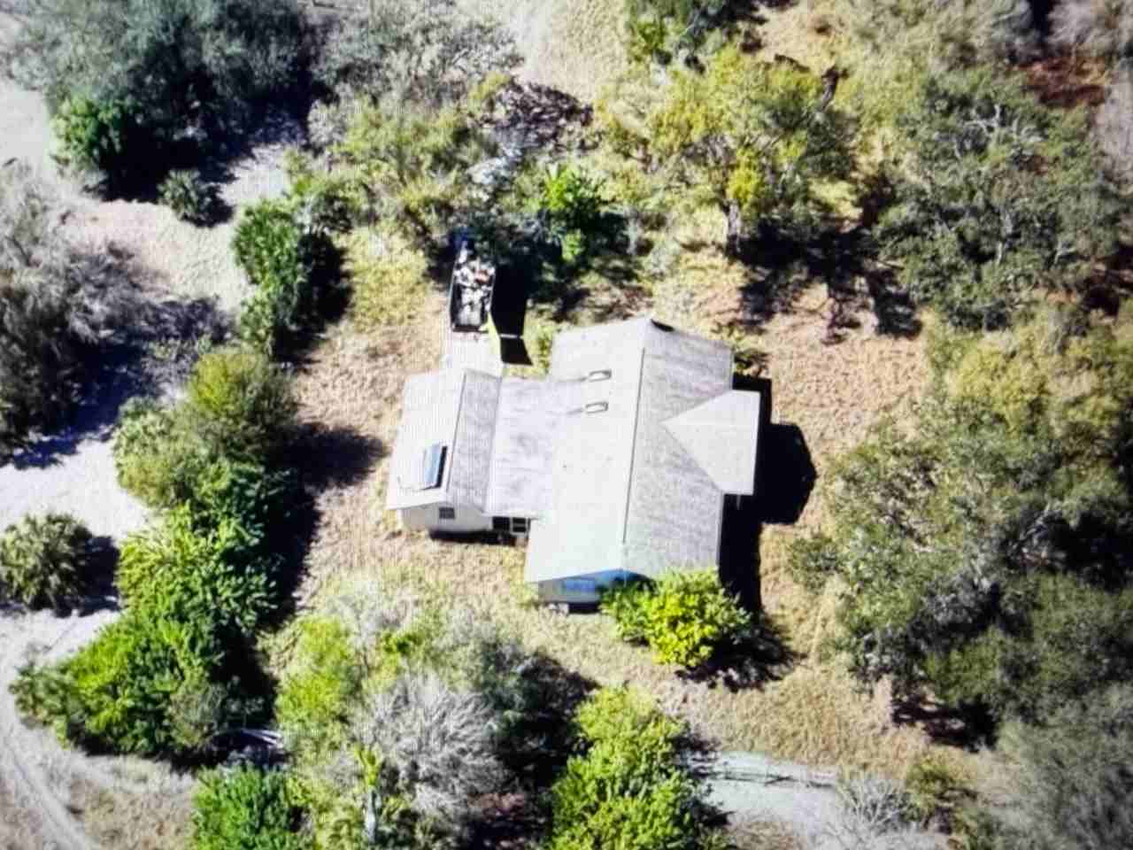 2327 Ewing Dr - Photo 2 of 3