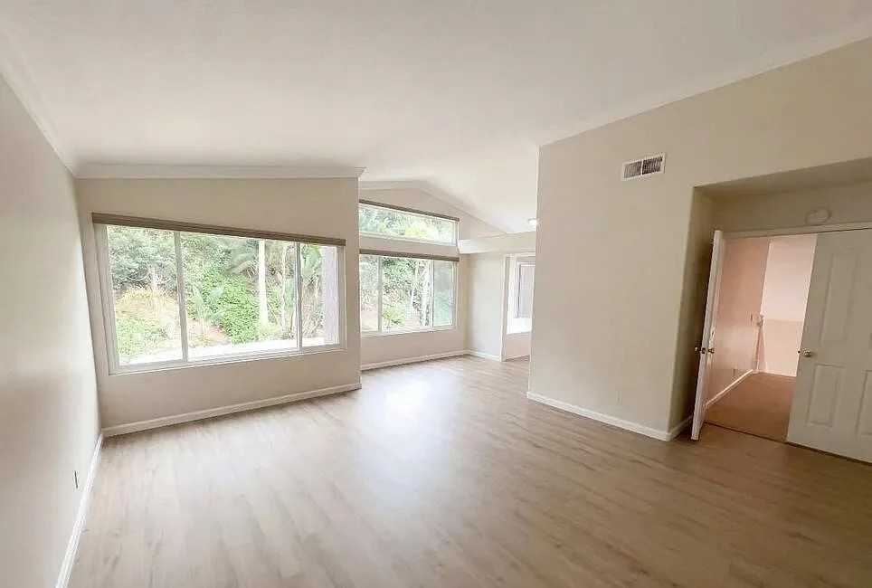 3815 San Antonio Rd - Photo 6 of 21