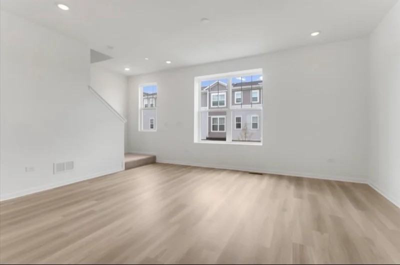 1486 Blaine St - Photo 2 of 19