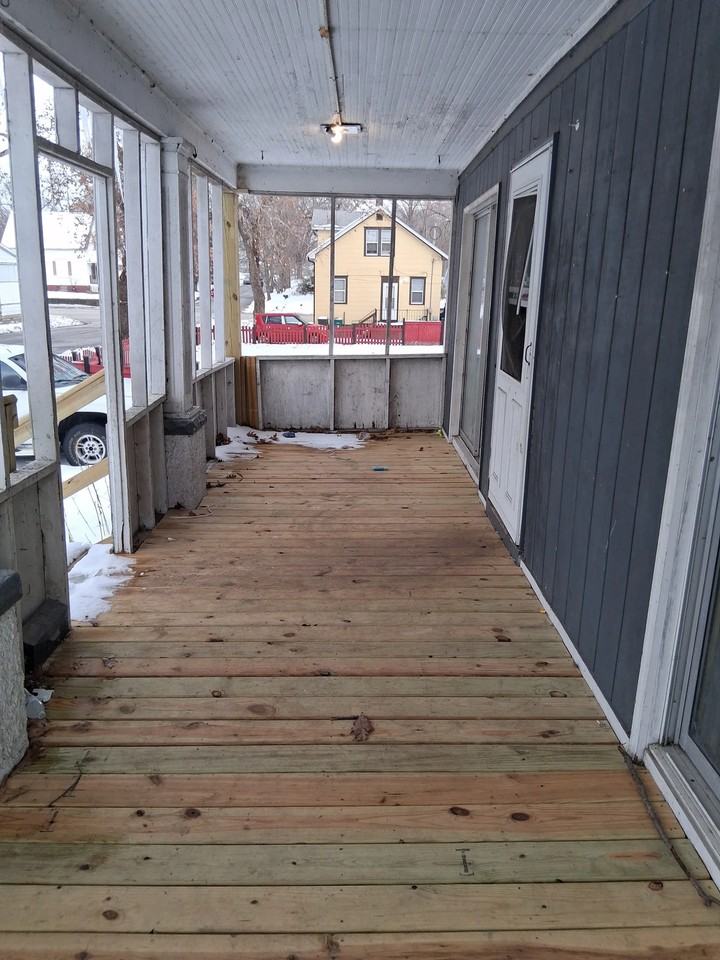 637 W Packard St - Photo 6 of 20