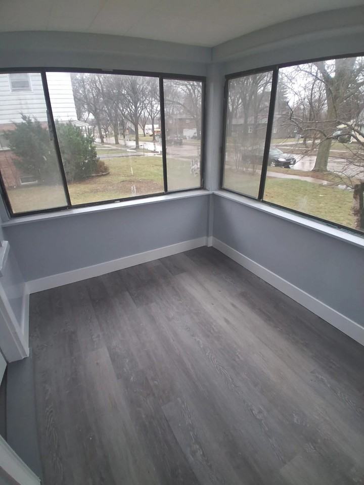 6480 N 56th St - Photo 2 of 7