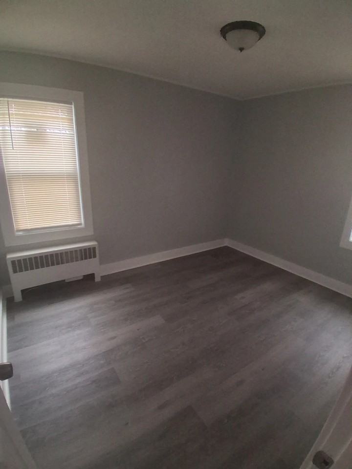 6480 N 56th St - Photo 4 of 7