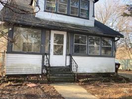 featured image of 3016 School St