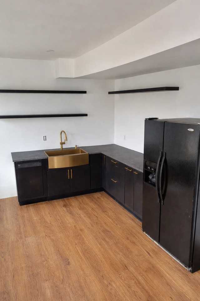 1331 Woodland Ave - Photo 3 of 11