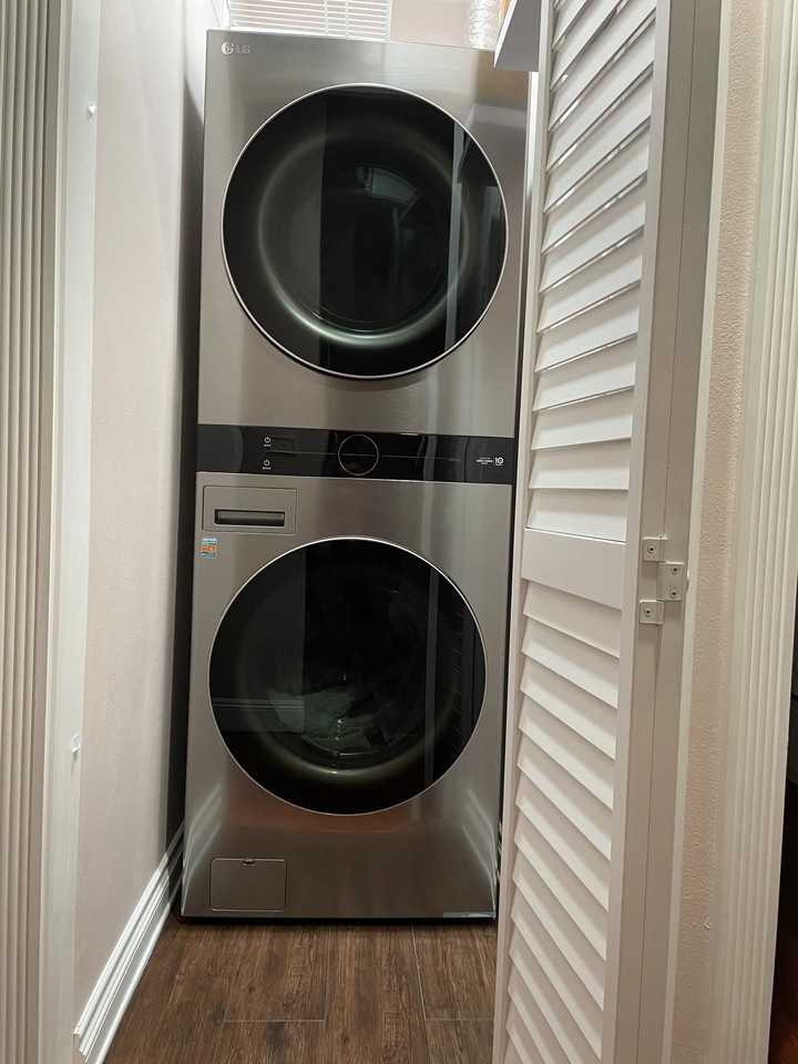 2019 N Maple St - Photo 6 of 16