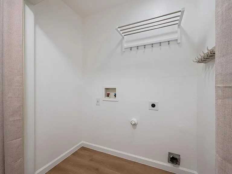 12016 Plains Valley Dr - Photo 6 of 10