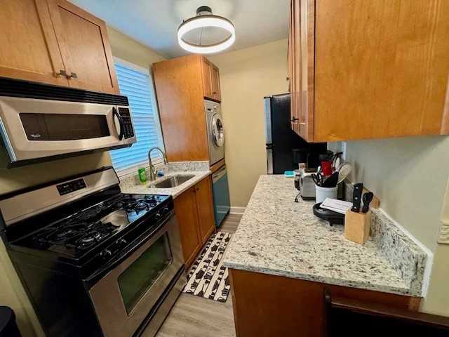 3935 S St Se #304 - Photo 3 of 16