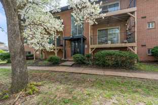 Brooke Court Apartments - Photo 1 of 1