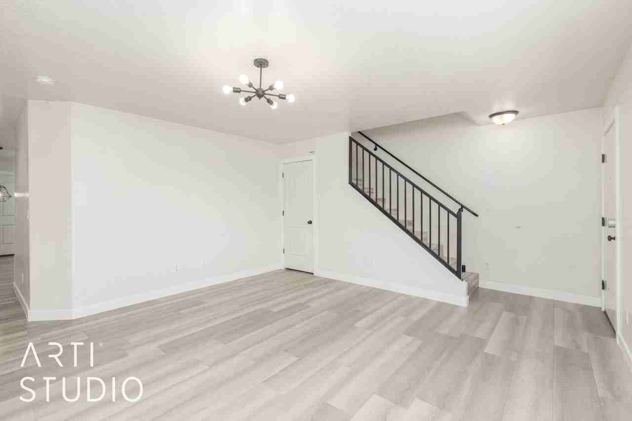 2801 E 450 N #326 - Photo 5 of 18