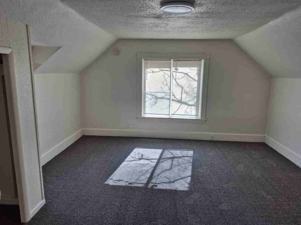 314 3rd Ave N #1 - Photo 3 of 9