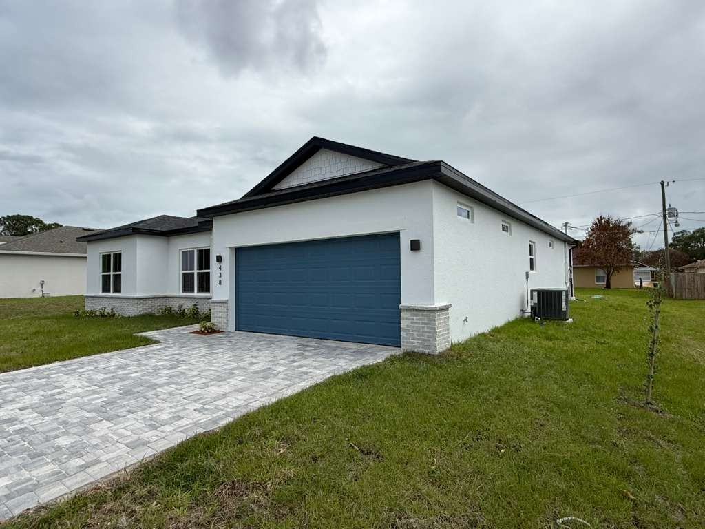 438 Awin Cir Se #NA - Photo 2 of 18